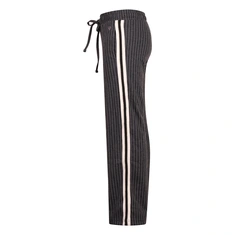 BROEK D-ZINE