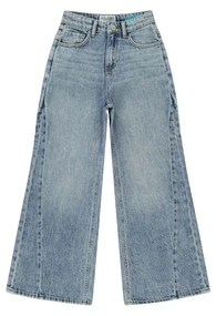JEANS CARS