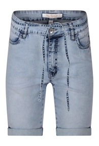 SHORT SO SOIRE